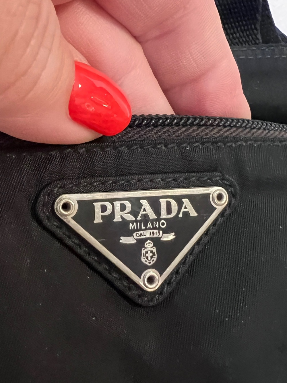 Prada🌟Black Nylon Small Crossbody Bag! Offers? - Picture 4 of 12